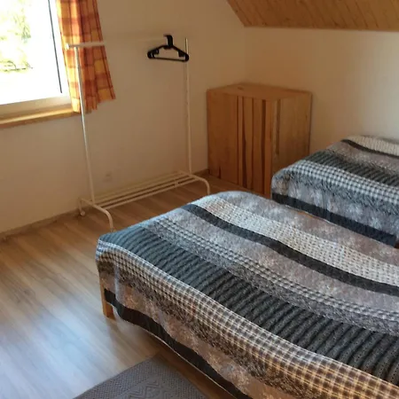 Nyaraló Spacious In Near Forest, Cleaning Included *