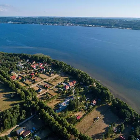 Holiday Home Near Lake Arnowieckie, Cleaning Included Nyaraló