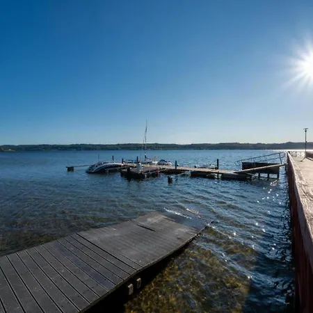 Holiday Home Near Lake Arnowieckie, Cleaning Included Nyaraló